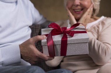 Onların yıldönümünde beklenmeyen hediye