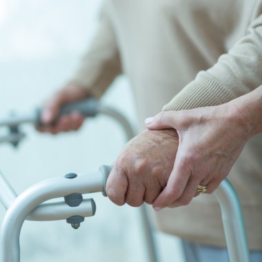 Yardımı ile yürüyüş