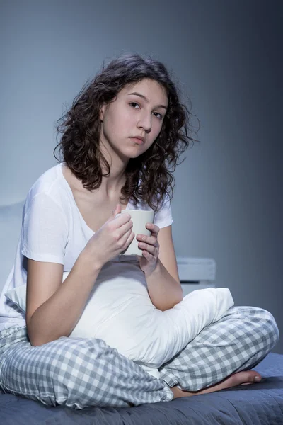 Nő ivás tea — Stock Fotó