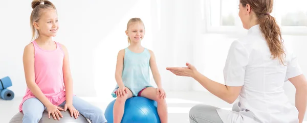 Duidelijke uitleg over hoe om te oefenen — Stockfoto