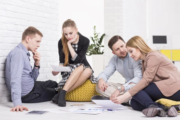 Bezig met plannen voor de toekomst — Stockfoto