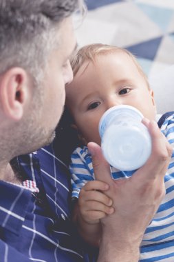 Babacan aşk ve koruma