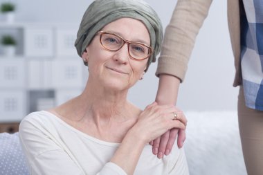 Hayatta kalmak için yakınlık ve destek yardım