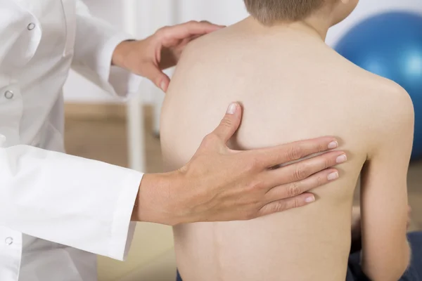 Paediatric scoliosis examination — Stock Image Paediatric scoliosis examination Stock Photo