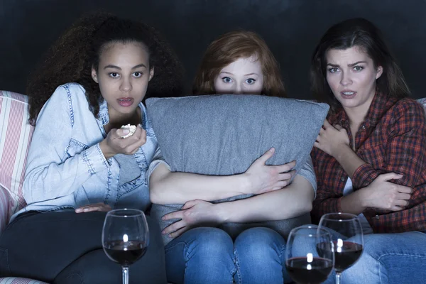 Scary Friday night spent with flatmates — Stock Photo, Image