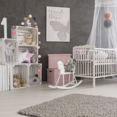 Küçük bir kız gibi dokunmatik