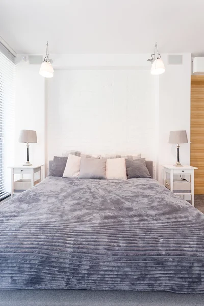 Двуспальная кровать Коси — стоковое фото