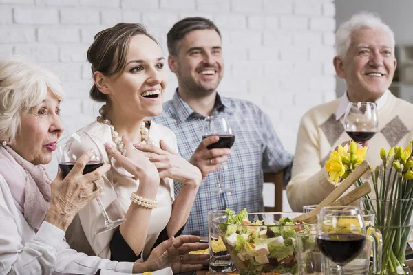 When you surprise pleasantly family — Stock Photo, Image