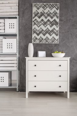 Basit beyaz mobilya fikri ile modern iç