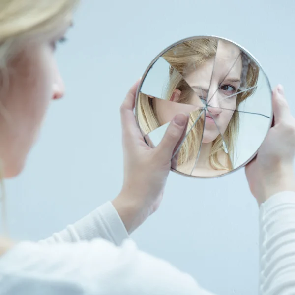 Girl with complexes — Stock Photo, Image