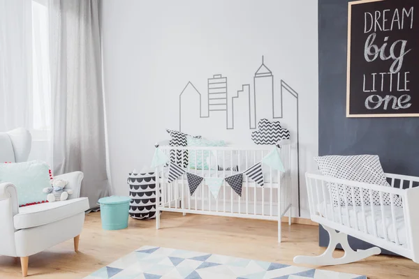 Baby room nel centro della città — Foto Stock