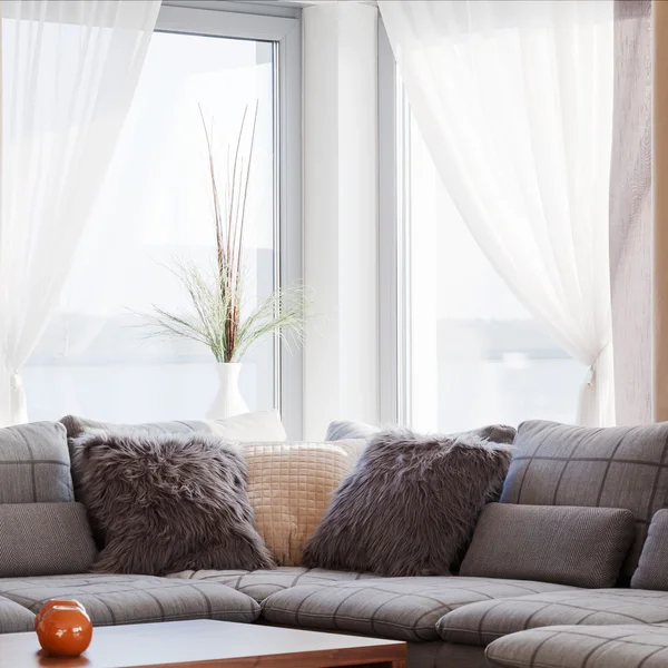 Sofa besar yang nyaman — Stok Foto