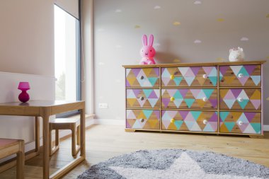 Küçük kızın pastel renkli Oda incelik 
