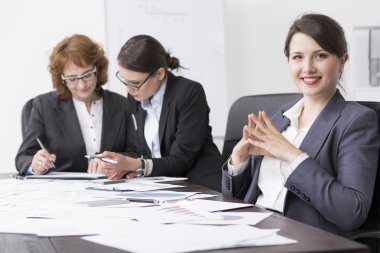 Başarılı ilk gün ofiste zevk