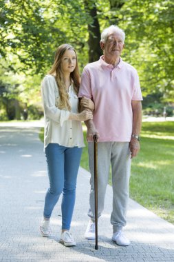 Erkek ve kadın arasındaki kuşaklararası ilişkisi 