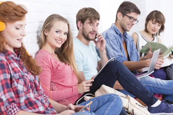 Spending free time together — Stock Photo, Image