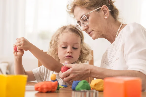 This nanny is very creative — Stock Photo, Image