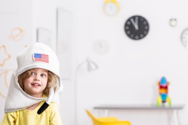 Ne kadar ay ve geri gidiyor?