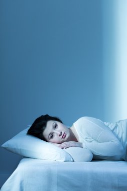 Bu uzun gece bıktım