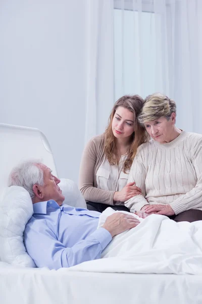 U gaat terug naar huis met ons snel — Stockfoto