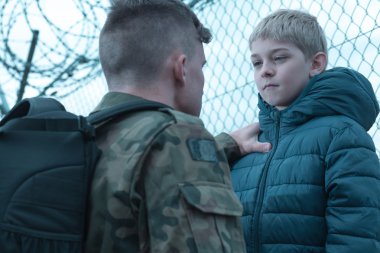 Zor kararlar yetişkin dünyanın karşı karşıya