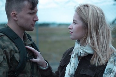 Uzun süre kafasında imajını tutmaya çalışıyorum