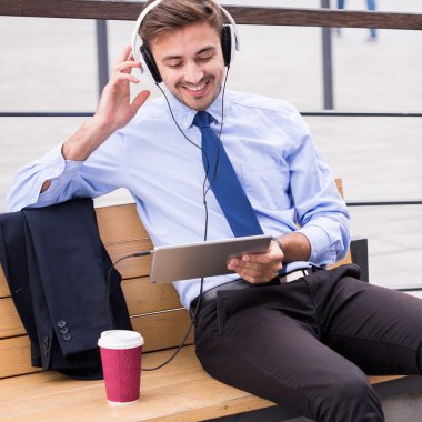 İş voyager tablet ile