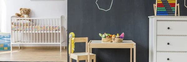 Schoolbord in kind kamer — Stockfoto