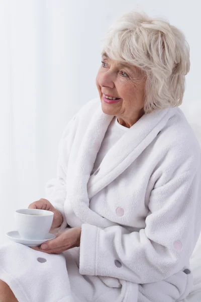 Beber café de la mañana — Foto de Stock