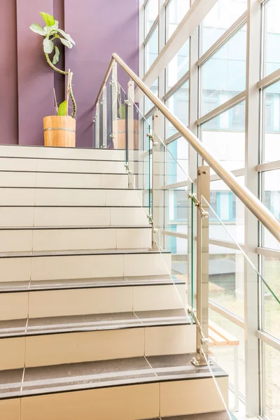 A little nature makes easier to go upstairs — Stock Photo, Image