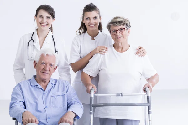 Behandlung ihrer Patienten wie eine Familie — Stockfoto