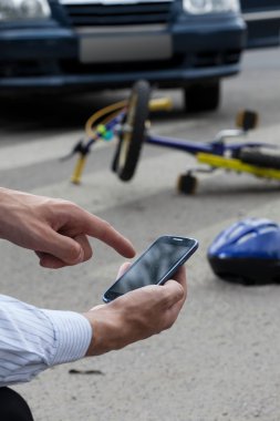 yol kazası sonrası ambulans çağırma