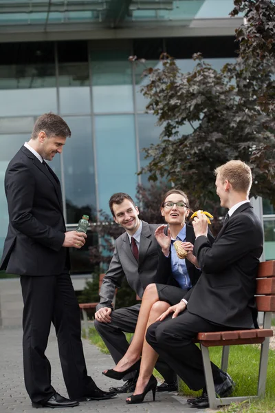 Conversation during break — Stock Photo, Image