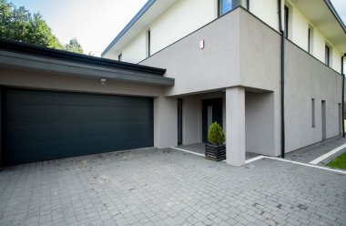 Garaj dışarıdan