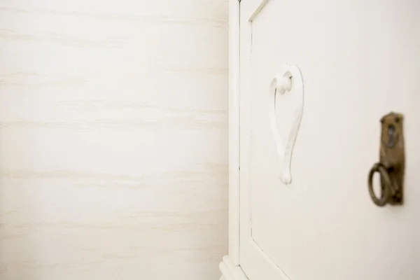 Close-up of white door — Stock Photo, Image