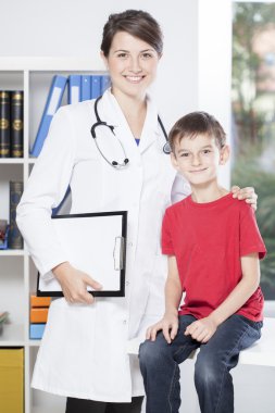 Çocuk doktoru ve cesur hasta