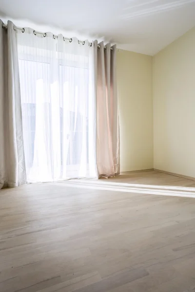 Window in empty room — Stock Photo, Image