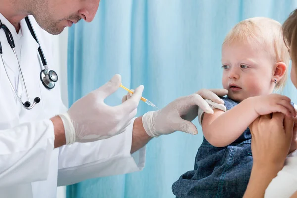 Kind vaccinatie — Stockfoto