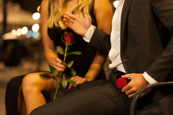 Man about to propose — Stock Photo, Image