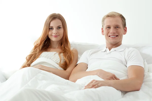 Couple in bed — Stock Photo, Image