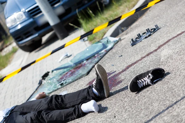 Sokakta yaralı adam