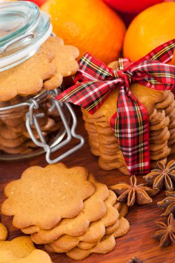 Bir Noel masa dekorasyon gingerbread
