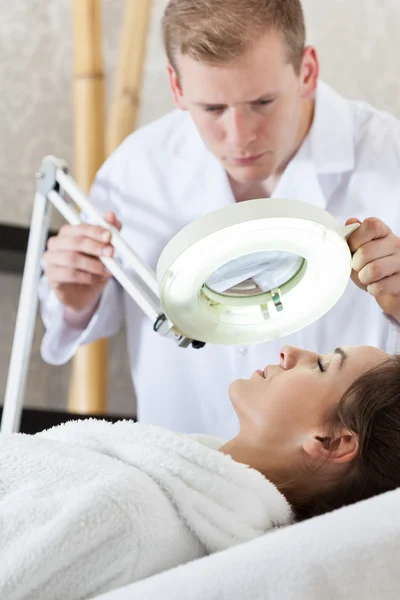 Woman during facial treatment — Stock Photo, Image