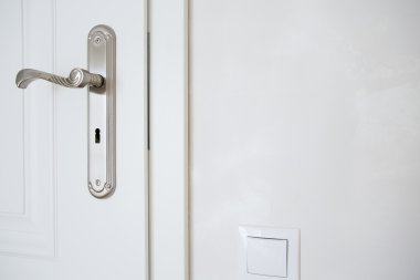 Yatay kapı kolu görünümünü