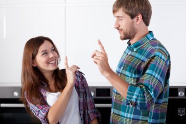 Mutfaktaki mutlu çift