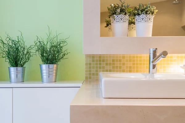 Close-up of washbasin — Stock Photo, Image