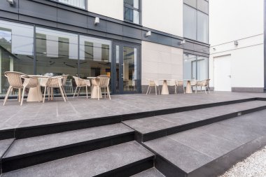 Modern ofis binası dış görünüş