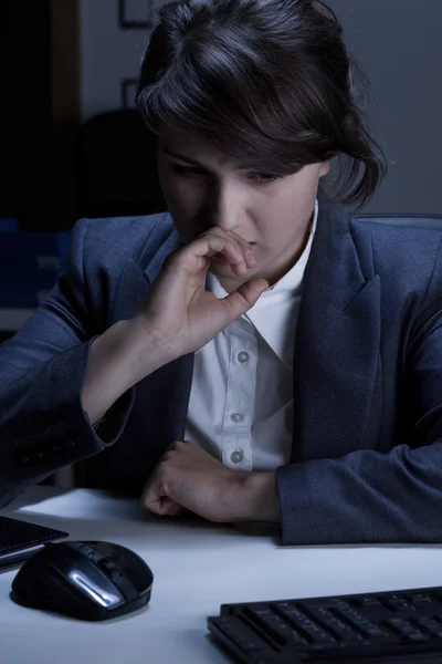 Stressed out businesswoman — Stok fotoğraf