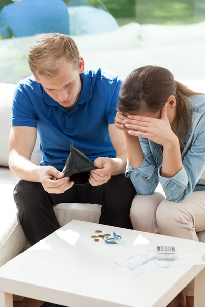 Married couple in bankrupt — Stock Photo, Image