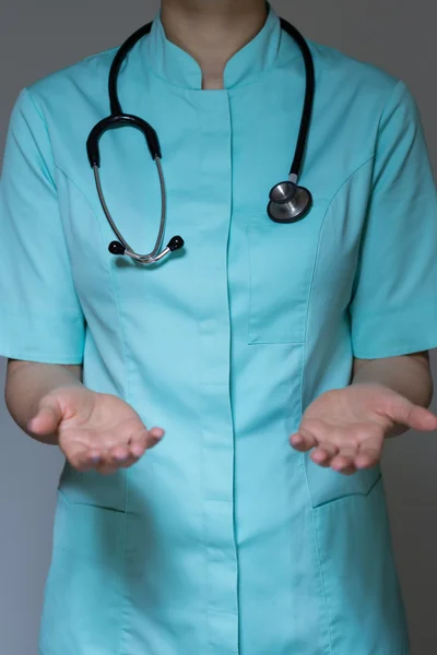Female doctor hands at work — Stock Photo, Image